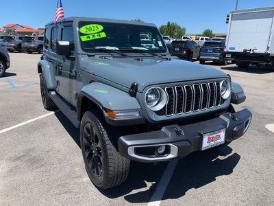 2025 Jeep Wrangler 4xe Sahara