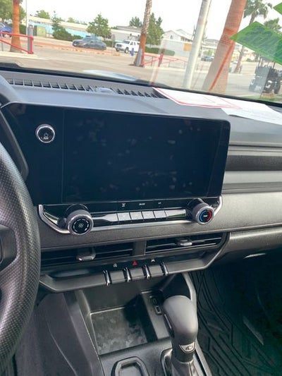 2024 Chevrolet Colorado WT