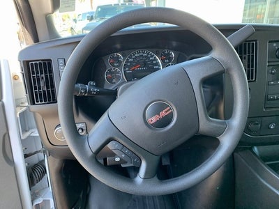 2024 GMC Savana Cutaway 3500 1WT