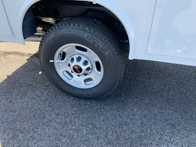 2025 GMC Sierra 2500 HD Pro