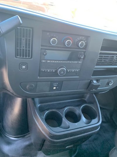 2017 GMC Savana Cutaway 3500 Work Van