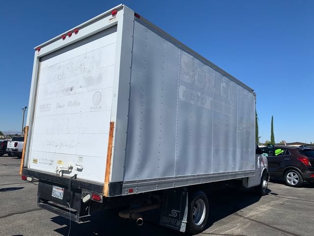 2017 GMC Savana Cutaway 3500 Work Van