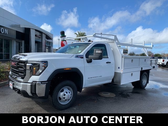 2026 GMC Sierra 3500 HD Chassis Cab Pro