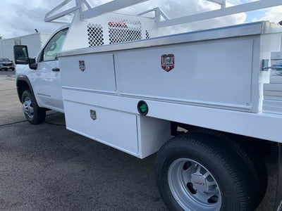 2026 GMC Sierra 3500 HD Chassis Cab Pro