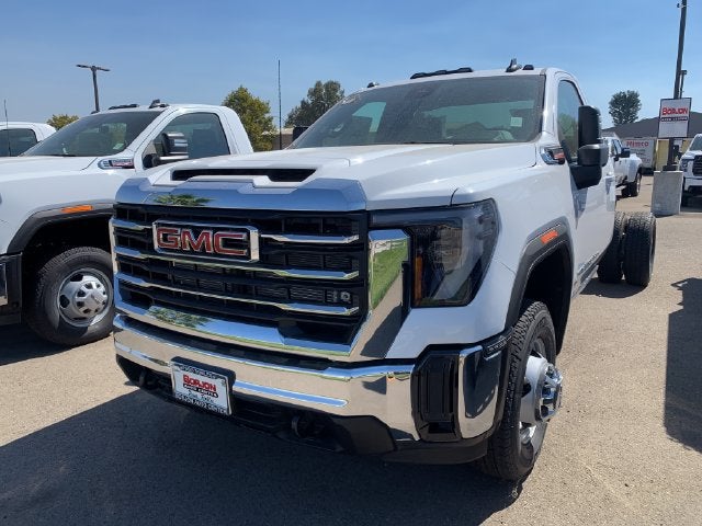 2026 GMC Sierra 3500 HD Chassis Cab SLE