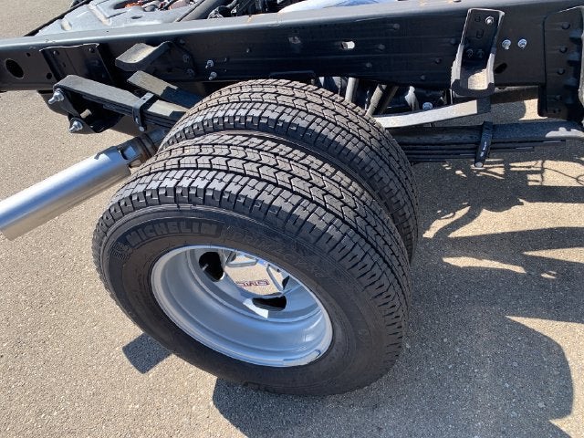 2026 GMC Sierra 3500 HD Chassis Cab SLE