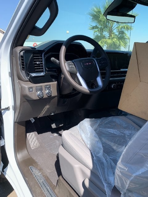 2026 GMC Sierra 3500 HD Chassis Cab SLE