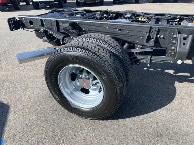 2026 GMC Sierra 3500 HD Chassis Cab SLE