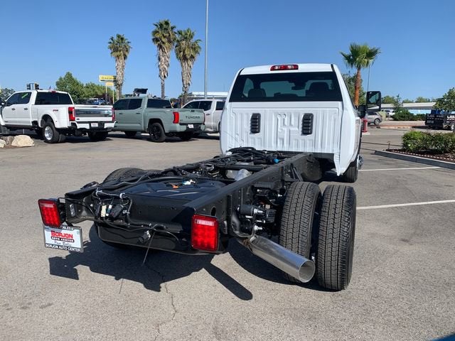 2026 GMC Sierra 3500 HD Chassis Cab SLE