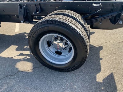 2026 GMC Sierra 3500 HD Chassis Cab SLE