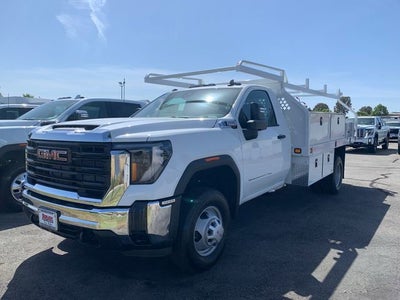 2026 GMC Sierra 3500 HD Chassis Cab Pro