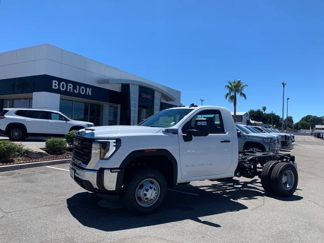 2026 GMC Sierra 3500 HD Pro DRW