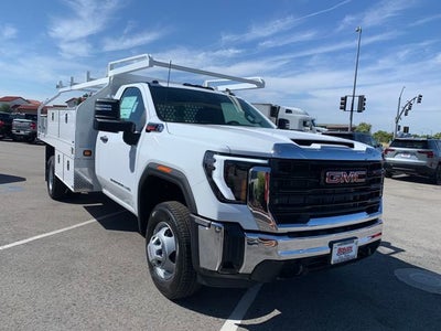 2026 GMC Sierra 3500 HD Chassis Cab Pro