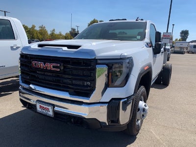 2026 GMC Sierra 3500 HD Chassis Cab Pro