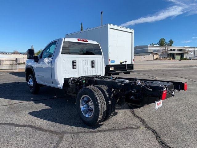 2026 GMC Sierra 3500 HD Chassis Cab SLE