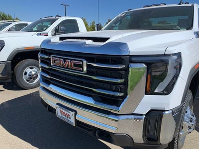 2026 GMC Sierra 3500 HD Chassis Cab SLE
