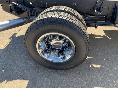 2026 GMC Sierra 3500 HD Chassis Cab SLE