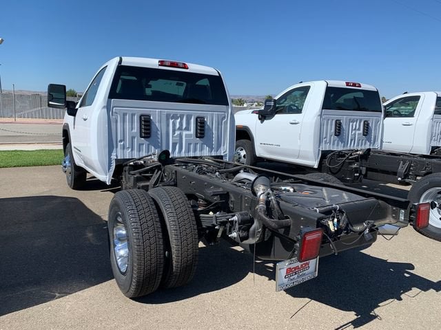 2026 GMC Sierra 3500 HD Chassis Cab SLE