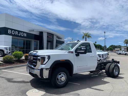 2026 GMC Sierra 3500 HD Chassis Cab SLE