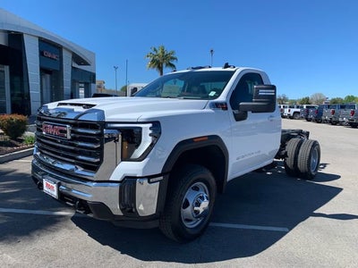 2026 GMC Sierra 3500 HD Chassis Cab SLE