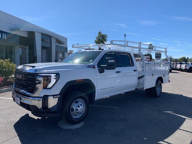 2026 GMC Sierra 3500 HD Chassis Cab Pro