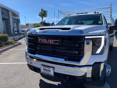 2026 GMC Sierra 3500 HD Chassis Cab Pro