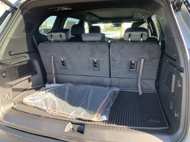 2027 GMC Acadia AT4 - Photo 10