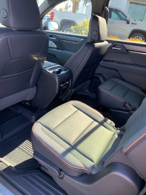 2027 GMC Acadia AT4 - Photo 14