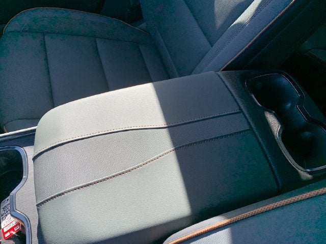 2027 GMC Acadia AT4 - Photo 27