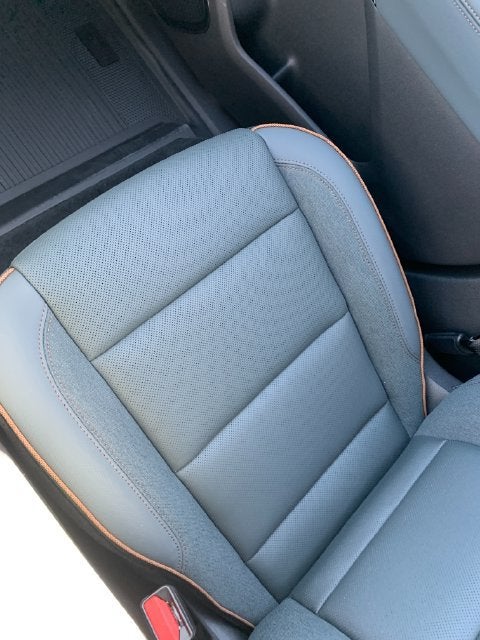 2027 GMC Acadia AT4 - Photo 31