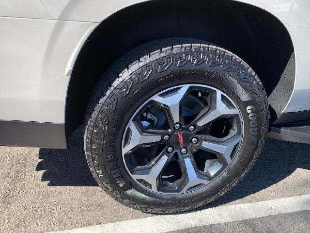 2027 GMC Yukon XL AT4