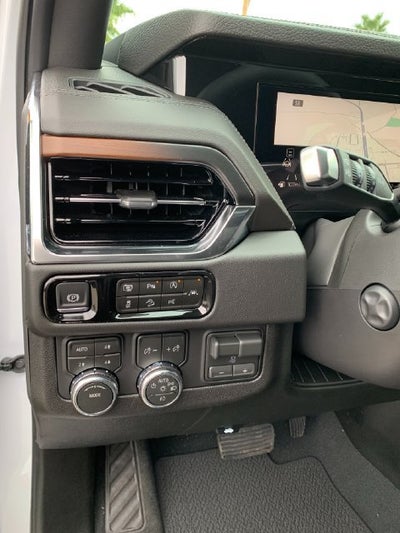 2027 GMC Yukon XL Denali