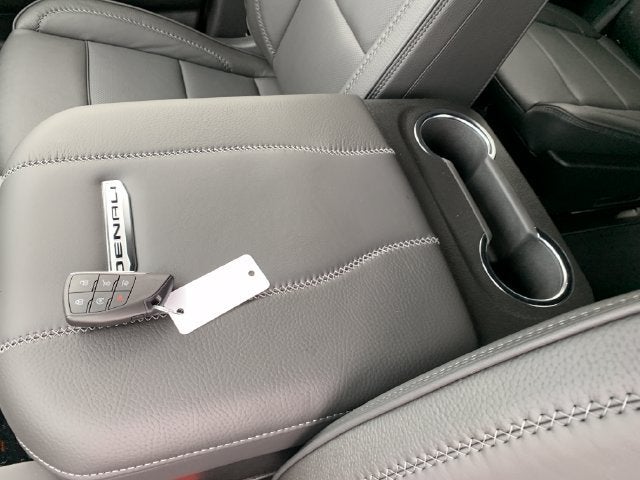 2027 GMC Yukon XL Denali