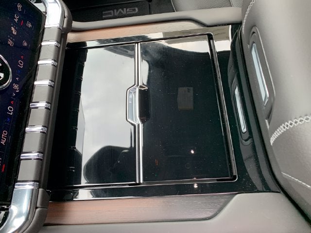 2027 GMC Yukon XL Denali