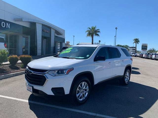 Used 2019 Chevrolet Traverse LS with VIN 1GNERFKW0KJ223143 for sale in Paso Robles, CA