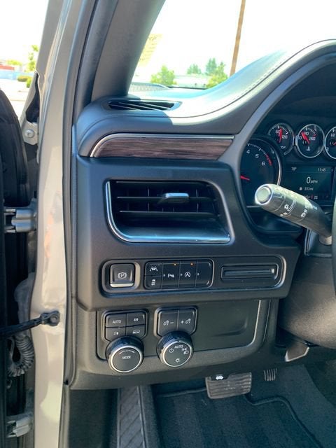 2023 Chevrolet Suburban LS