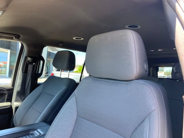 2023 Chevrolet Suburban LS