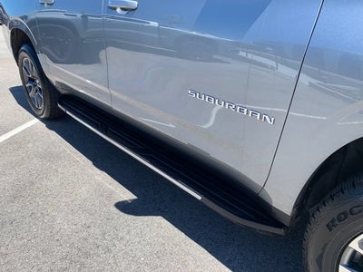 2023 Chevrolet Suburban LS