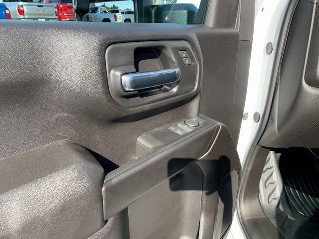 2025 GMC Sierra 3500 HD Pro