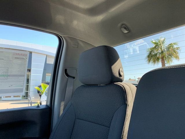 2025 GMC Sierra 3500 HD Pro