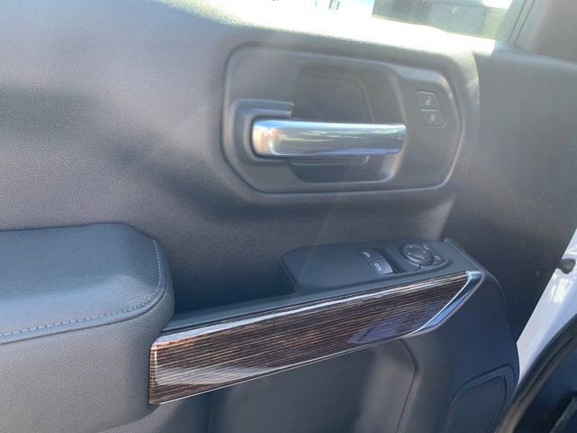 2025 GMC Sierra 3500 HD SLE