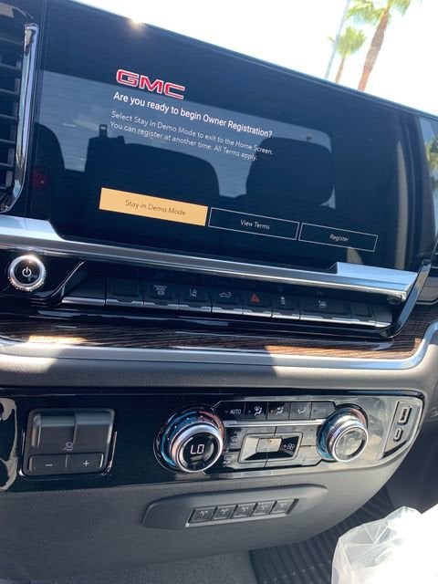 2026 GMC Sierra 3500 HD SLE
