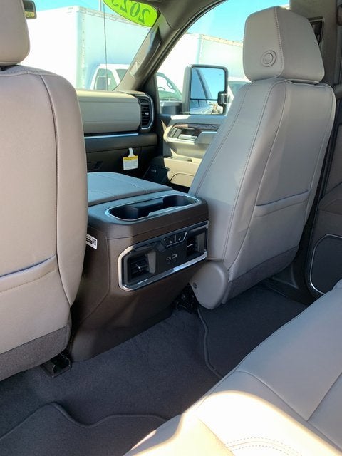 2025 GMC Sierra 2500 HD SLT