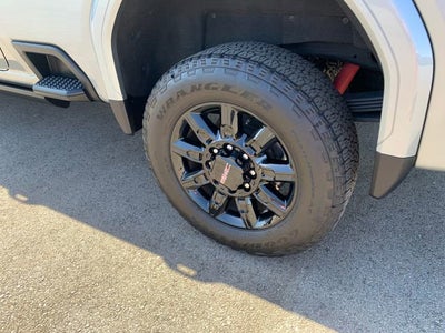 2025 GMC Sierra 2500 HD AT4