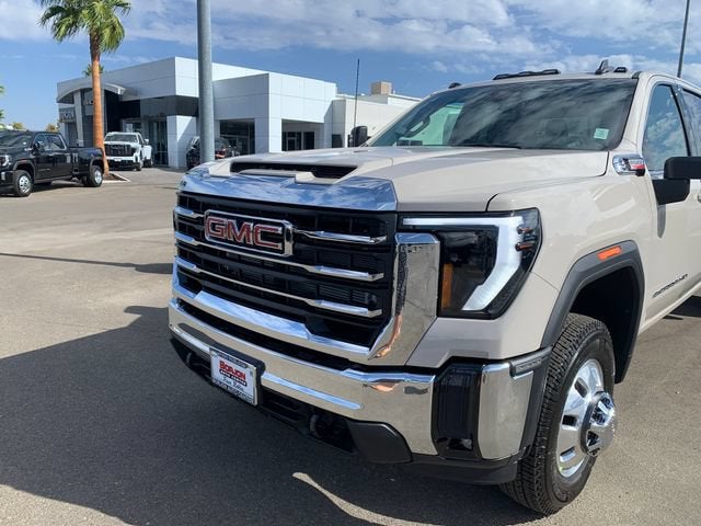 2026 GMC Sierra 3500 HD SLE DRW