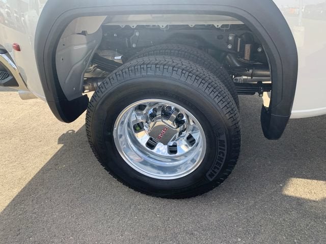 2026 GMC Sierra 3500 HD SLE DRW