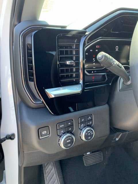 2025 GMC Sierra 3500 HD SLT