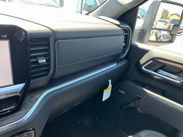 2025 GMC Sierra 3500 HD SLT