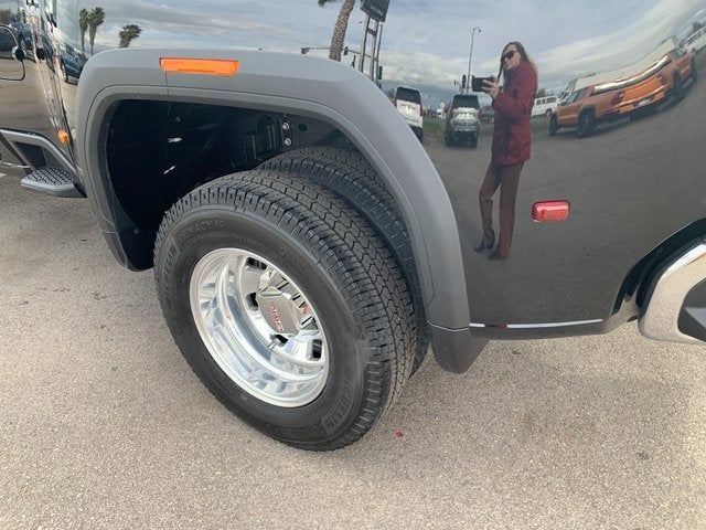 2026 GMC Sierra 3500 HD SLT