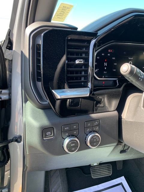 2026 GMC Sierra 3500 HD SLT DRW